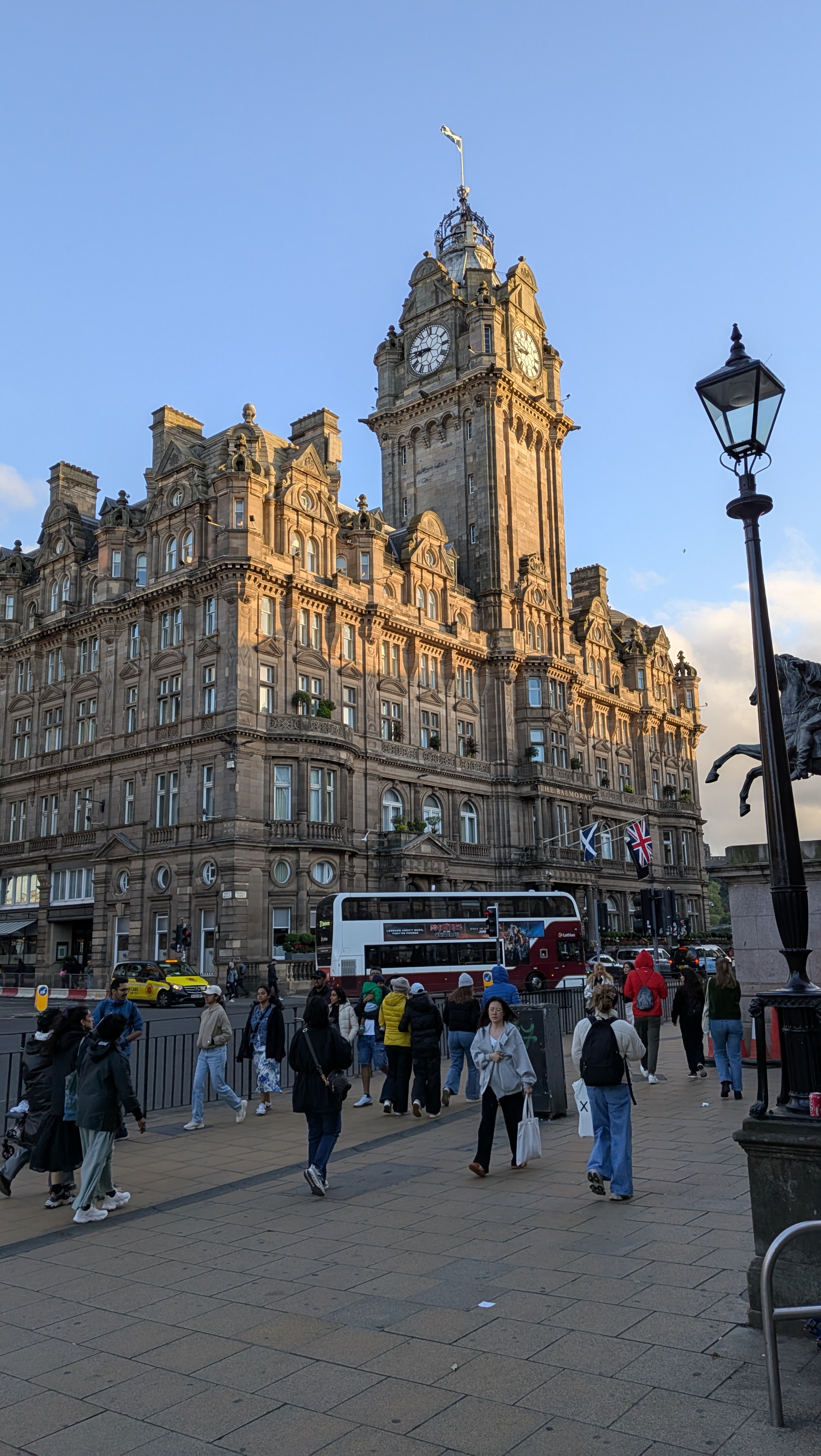 2026 06 12 20 42 57 City Of Edinburgh United Kingdom