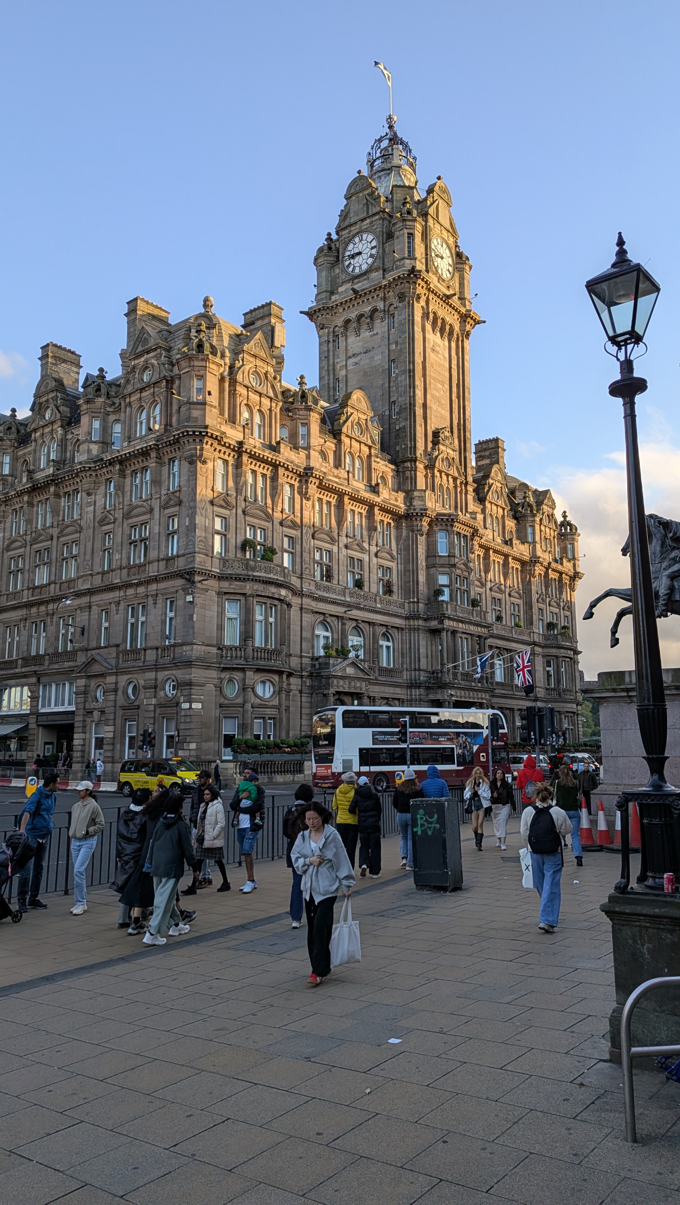 2026 06 12 20 42 58 City Of Edinburgh United Kingdom